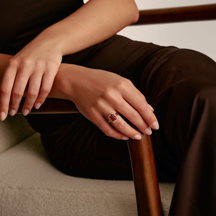 Thomas Sabo Elyndra Silver 18 Carat Gold Plated Garnet Cubic Zirconia yellow gold Ring TR2508-414-10