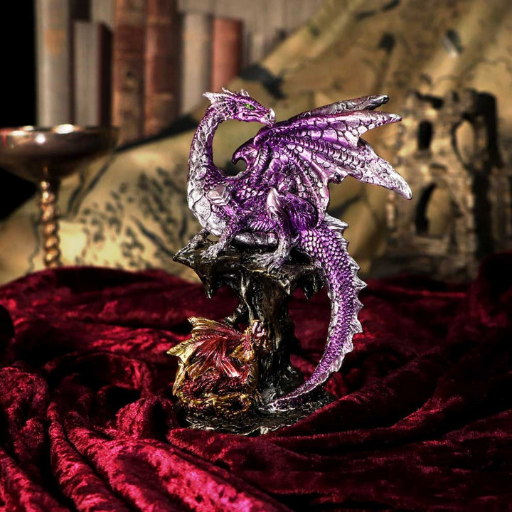 Hatchling Protection Dragon and Dragonling Parental Figurine U5499T1