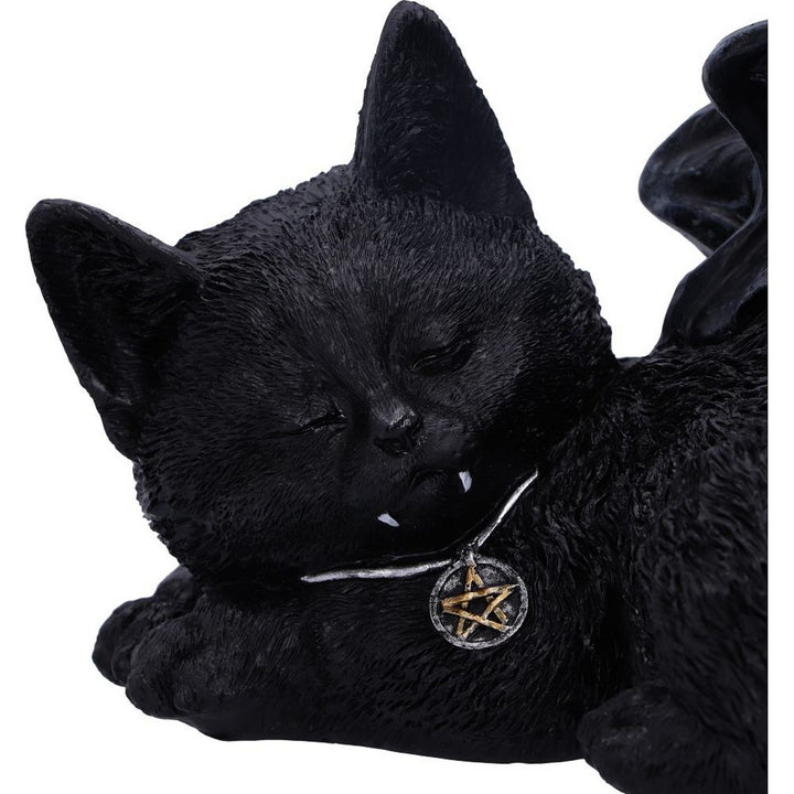 Cat Nap Vampire Cat Figurine 18cm U6106W2