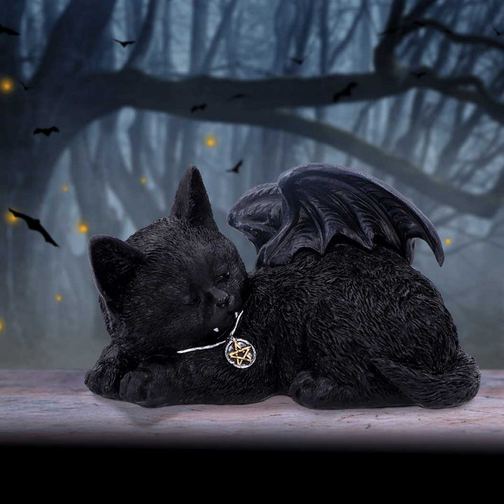 Cat Nap Vampire Cat Figurine 18cm U6106W2