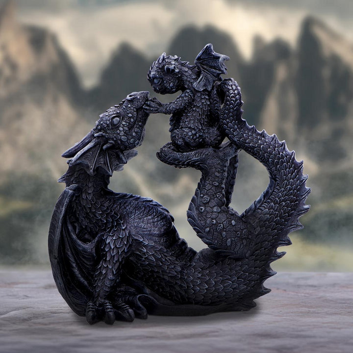 Black Drakaina and Dragonling Figurine U6866C24