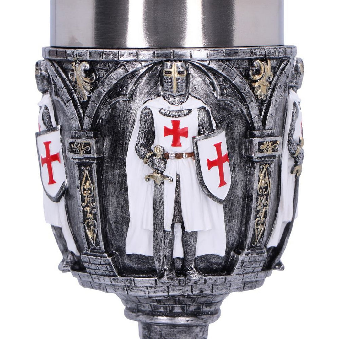 Valiant Medieval Knight Architectural Goblet U6876C24