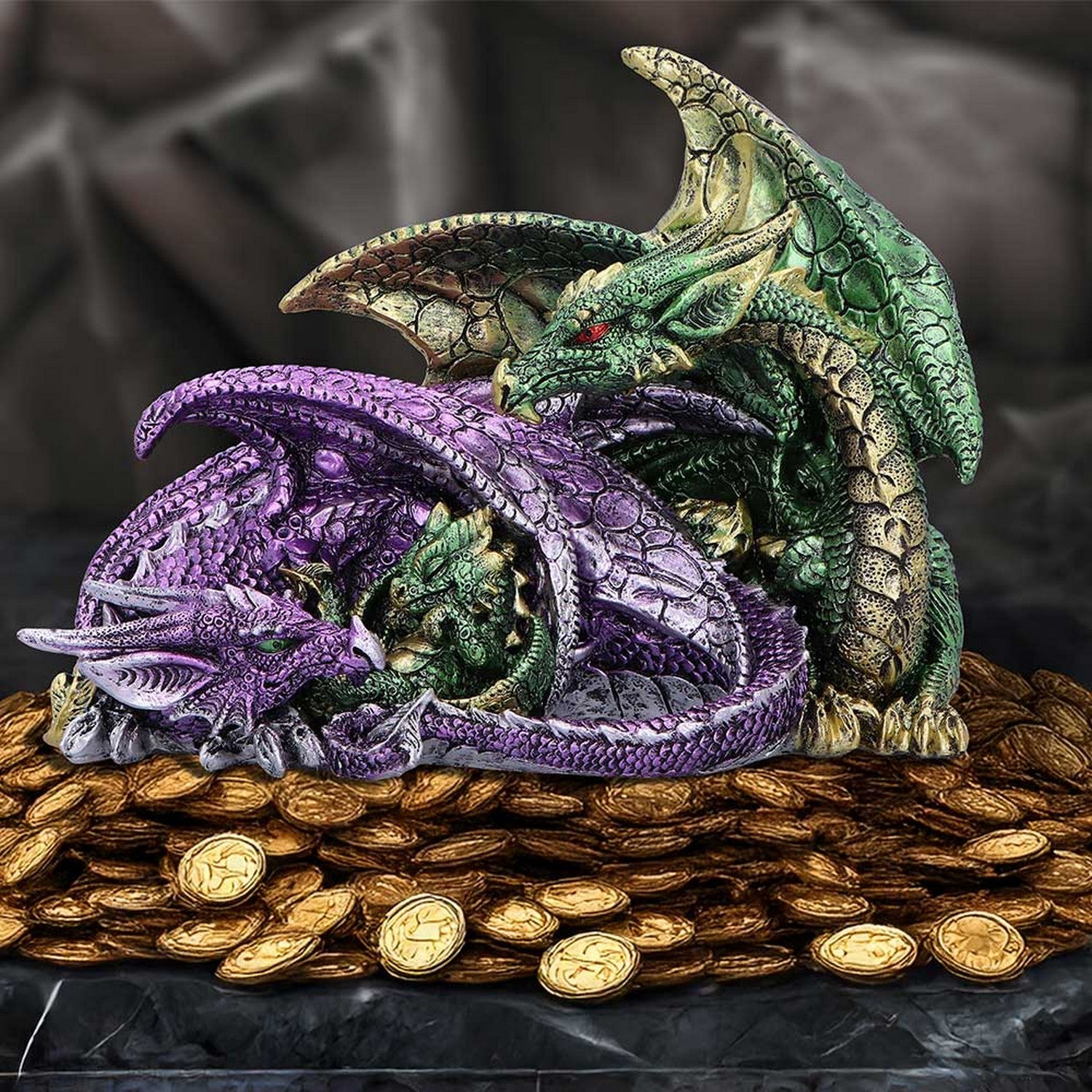 Precious Hoard Dragon Family Figurine U7049M25