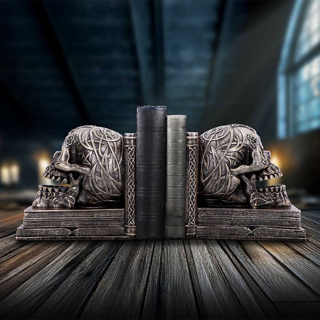 Celtic Tale Resin Bookends U7128B25