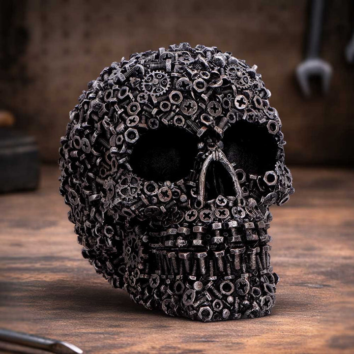 Screwed Skull Figurine 12cm U7621B26