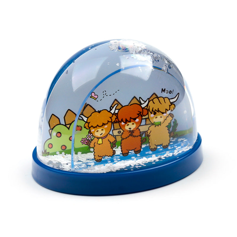 Adoramals Highland Coo Cow Medium Glitter Snow Storm WB29