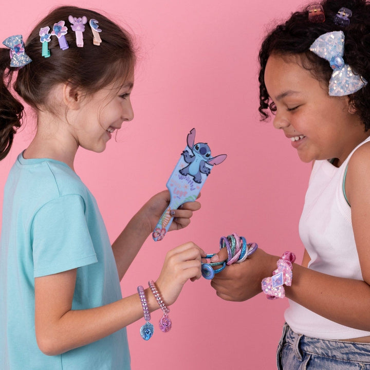 Disney Stitch 24 Pc Accessory Set WD17842