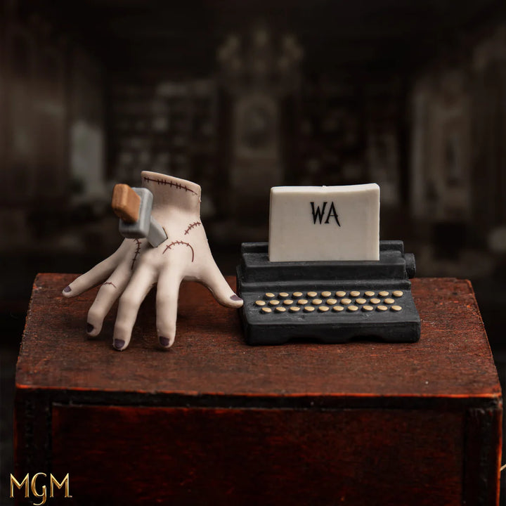 Wednesday Gomee Character Thing CR5079U