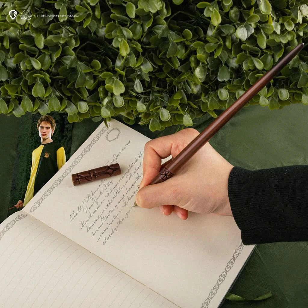 Harry Potter Cedric Diggory Wand Pen With Stand & Lenticular Bookmark CR5407U