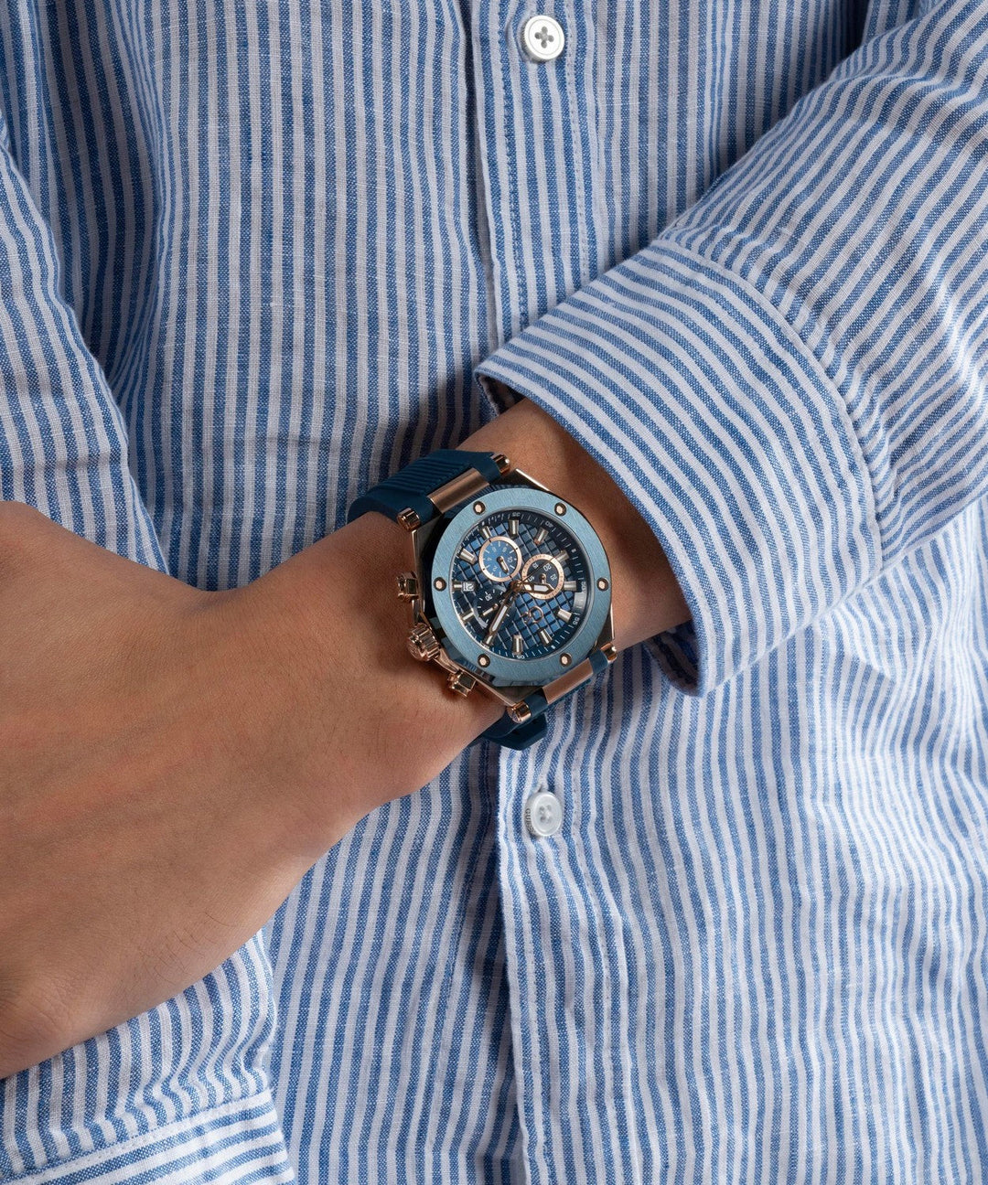 GC Sportchic Mens Blue & Rose Gold Tone Watch Z18006G7MF