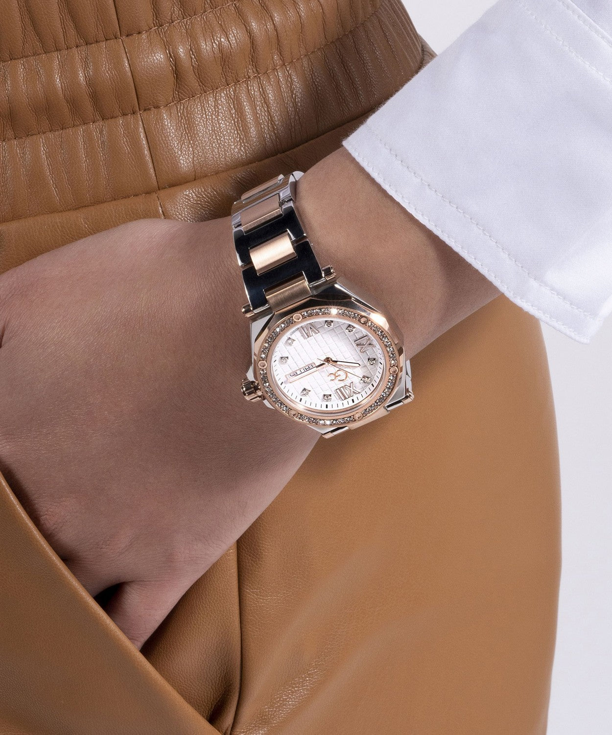 GC Sportchic Womens Silver & Rose Gold Tone Watch Z20002L1MF