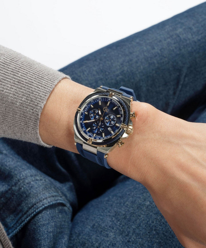 GC Sportchic Mens Silver & Rose Gold And Blue Tone Watch Z32003G7MF