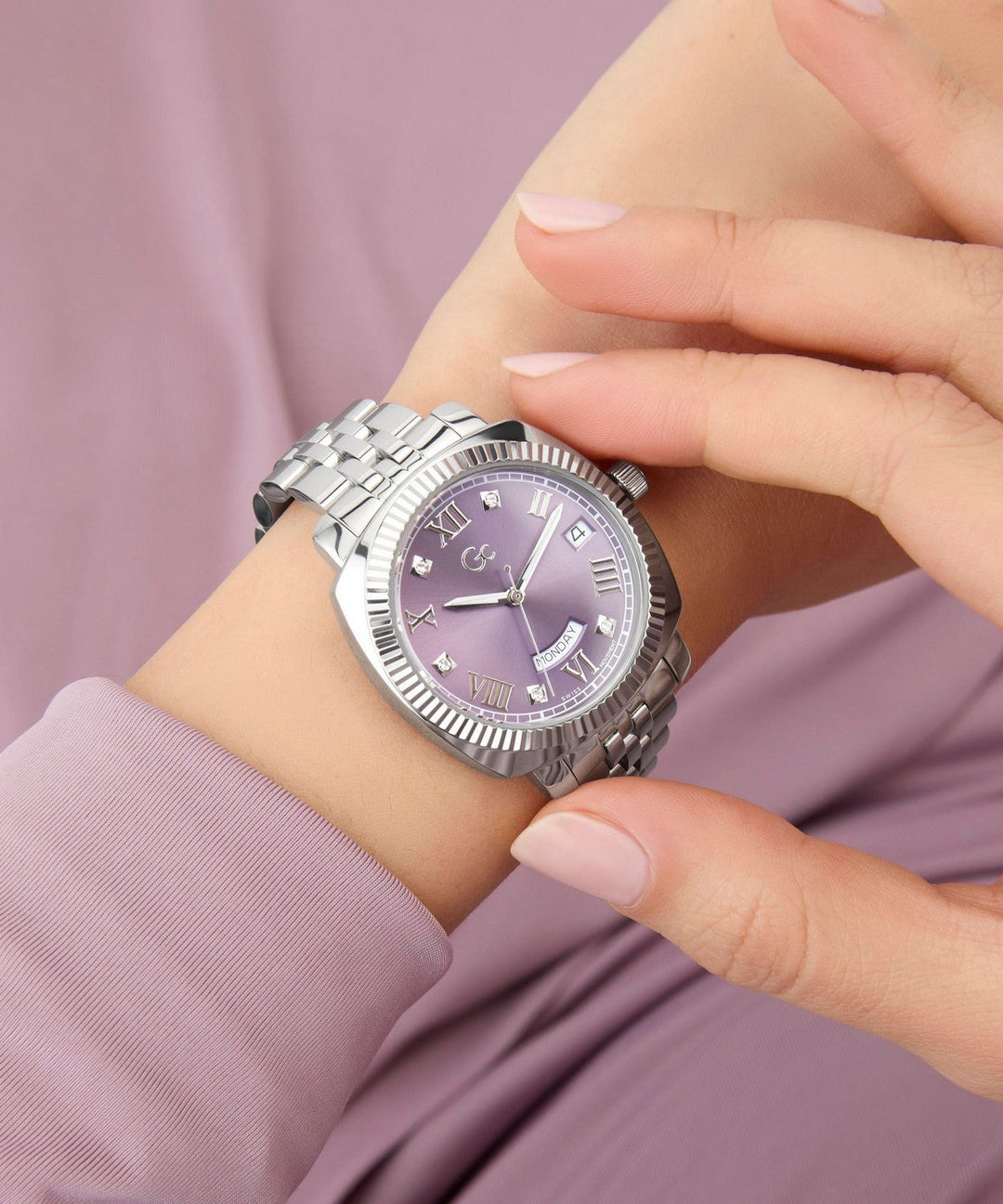 GC Dress Womens Silver Tone Watch Z44005L3