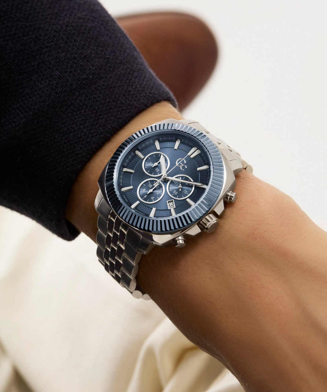 GC Dress Mens Silver & Blue Tone Watch Z46005G7MF