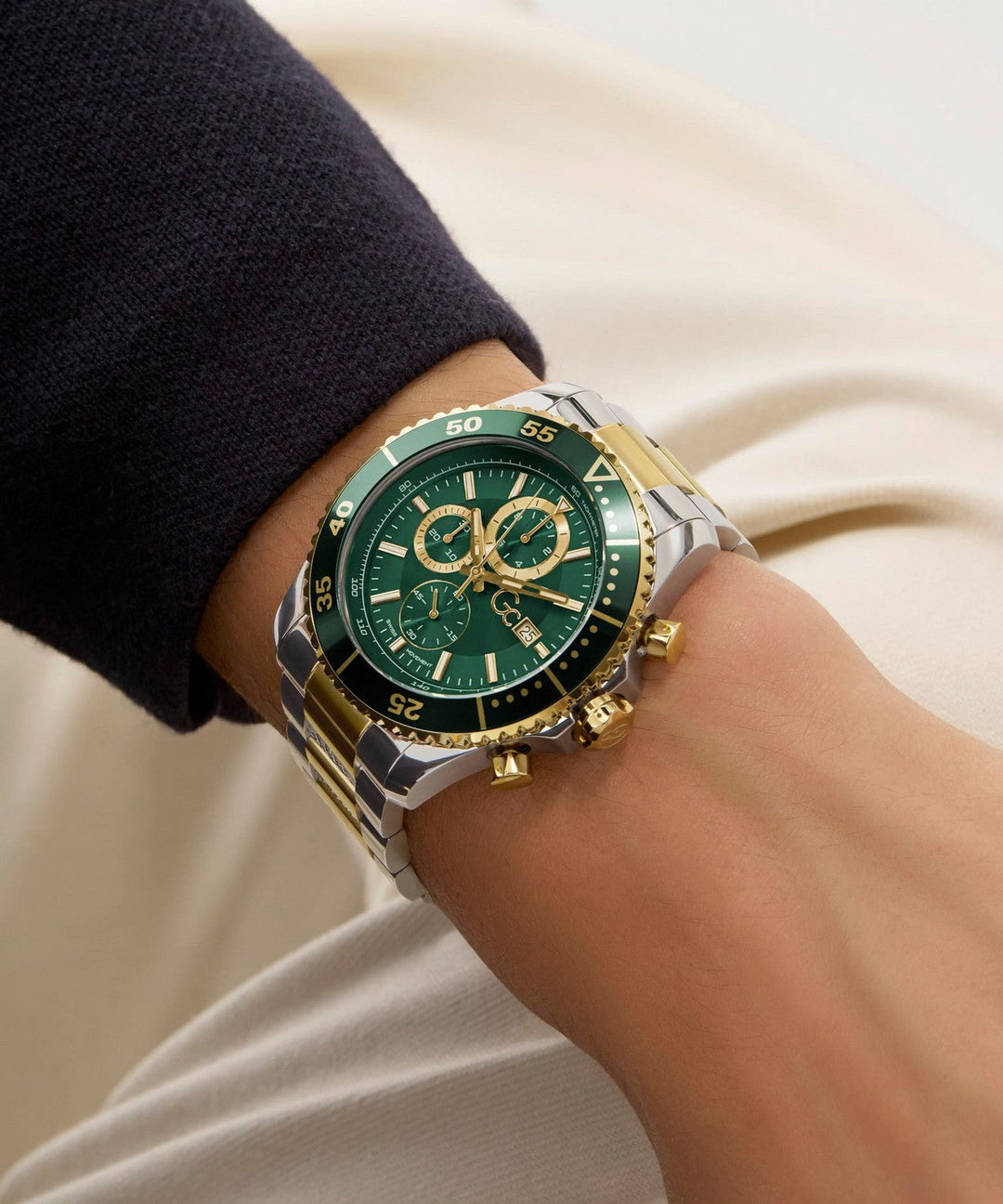 GC Sportchic Mens Silver & Yellow Gold Tone Watch Z51006G9