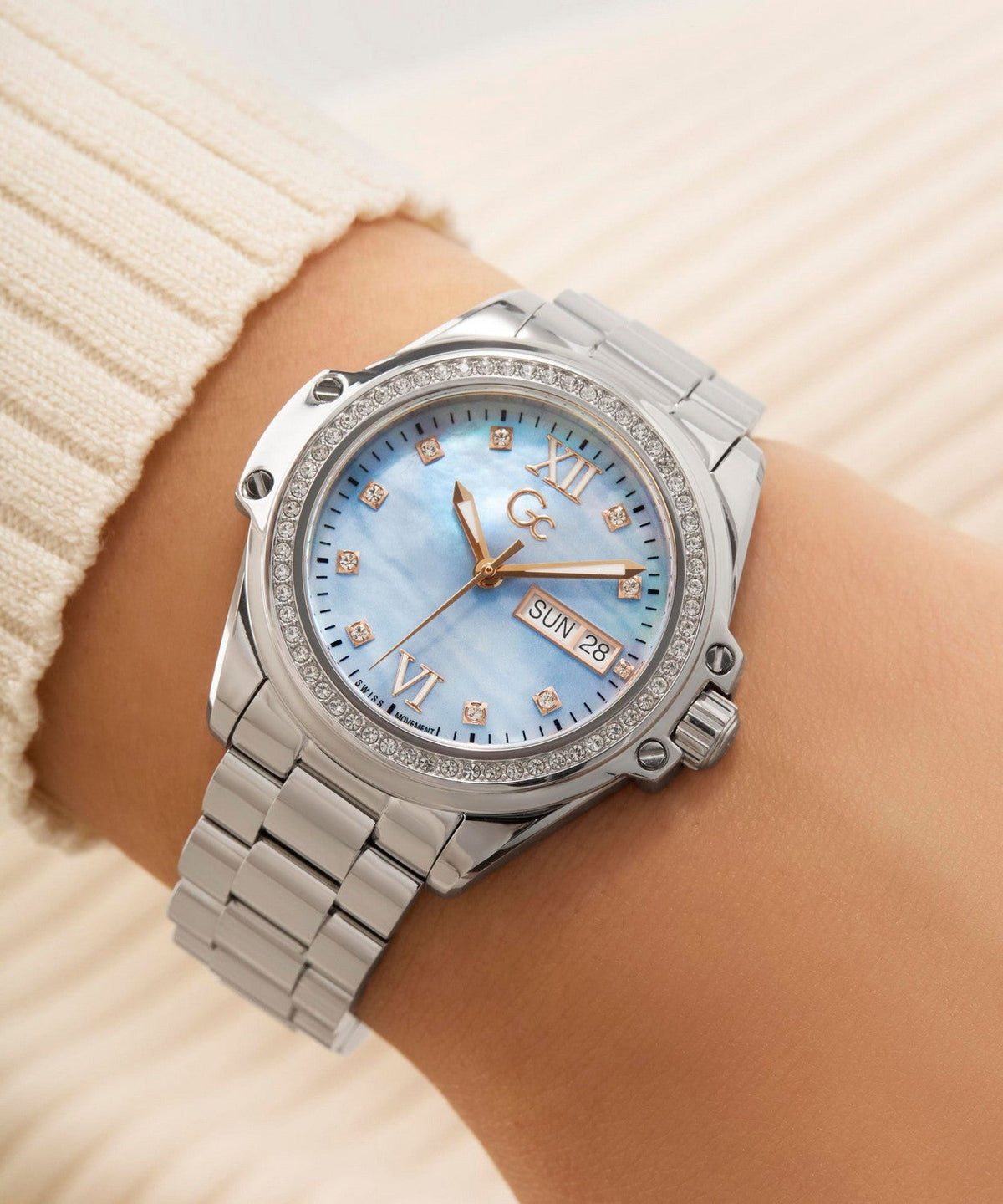 GC Sportchic Womens Silver Tone Watch Z53003L7