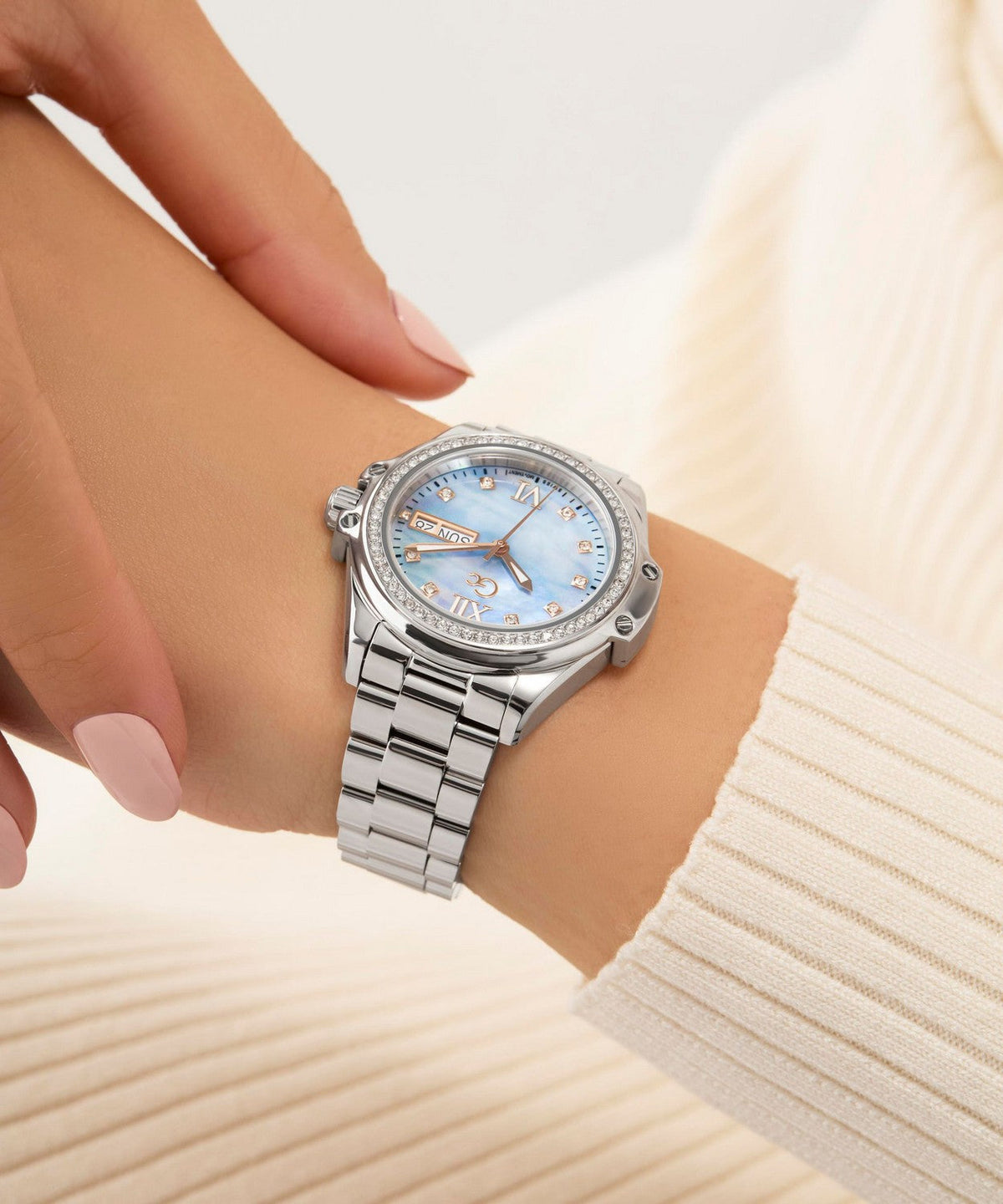GC Sportchic Womens Silver Tone Watch Z53003L7