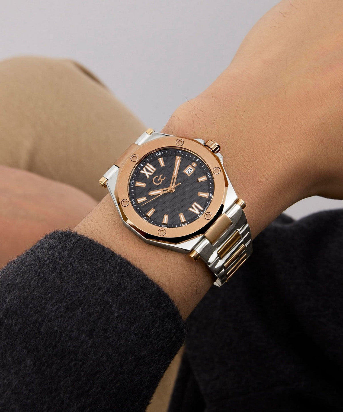 GC Dress Mens Silver & Rose Gold Tone Watch Z67002G2