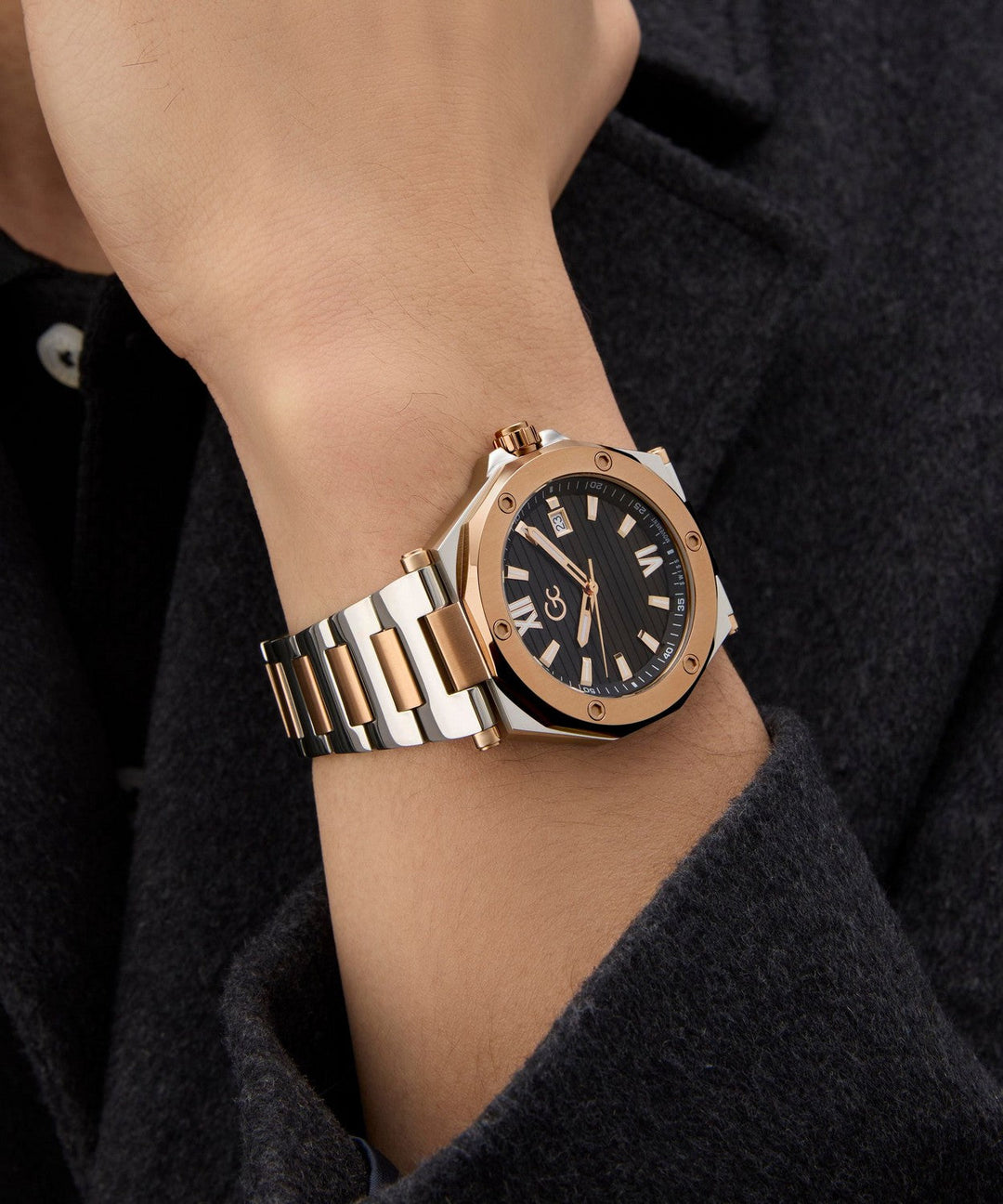 GC Dress Mens Silver & Rose Gold Tone Watch Z67002G2