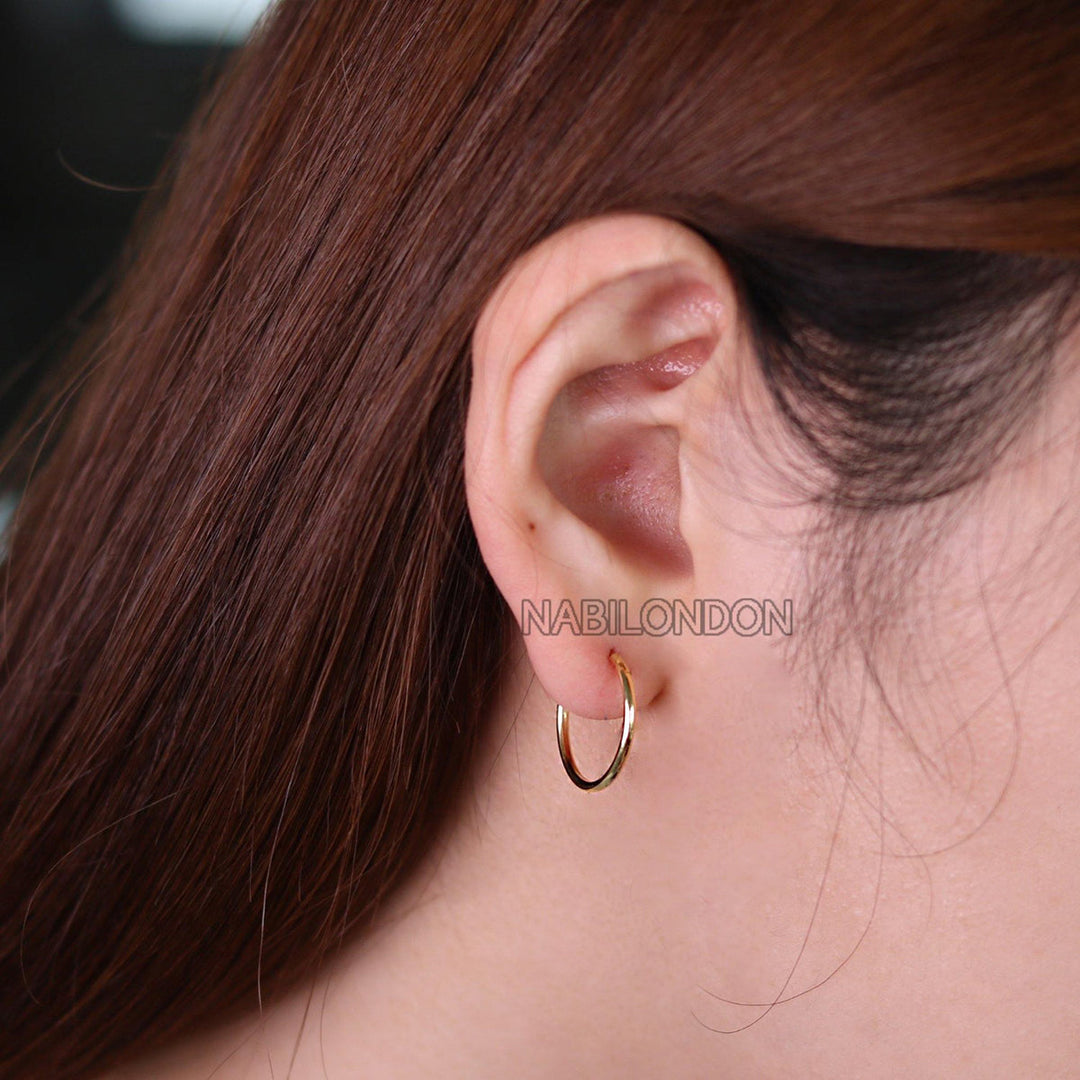 15mm Huggie Earring-3