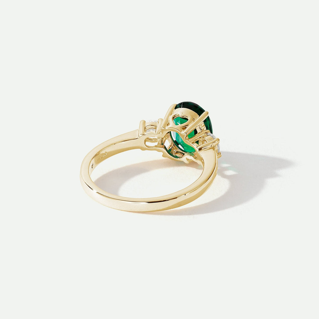 Ellison | 9ct Yellow Gold 0.33ct Lab Grown Diamond and 9*7mm Created Emerald RingCreated BrillianceBA0072181 - P