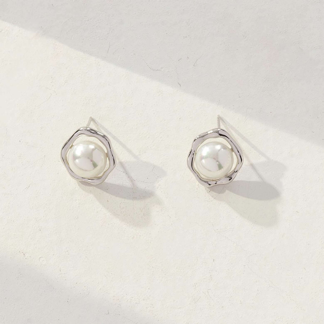 Freshwater Round Pearl Stud Earrings
