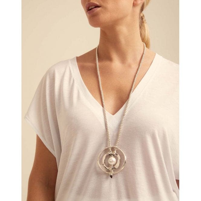 Full Moon White Metal Pearl Shell NecklaceUNOde50COL0745MTLBPL0U