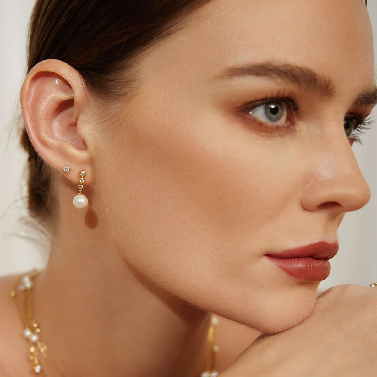Gold Tennis Beaded Stone Pearl Drop Stud Earrings E065 - 03GAnia HaieE065 - 03G