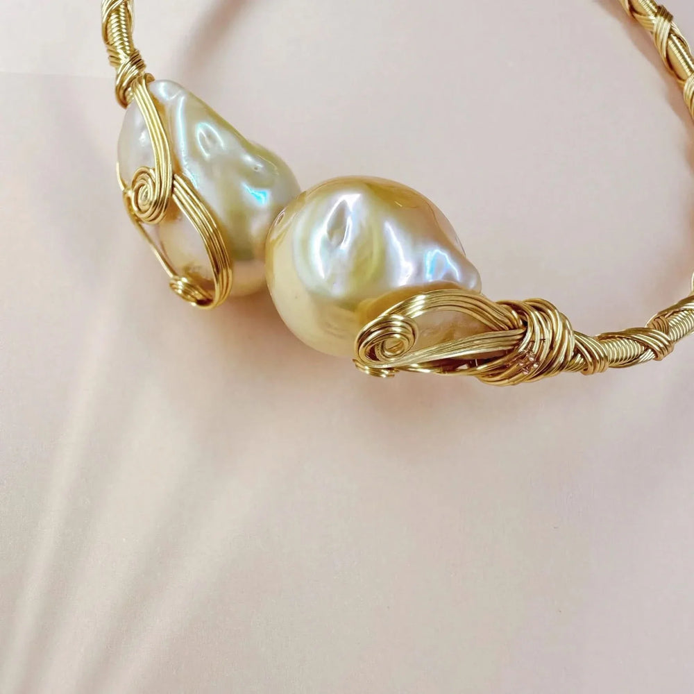 Elegant Baroque Pink Pearls with Gold Threads Bracelet