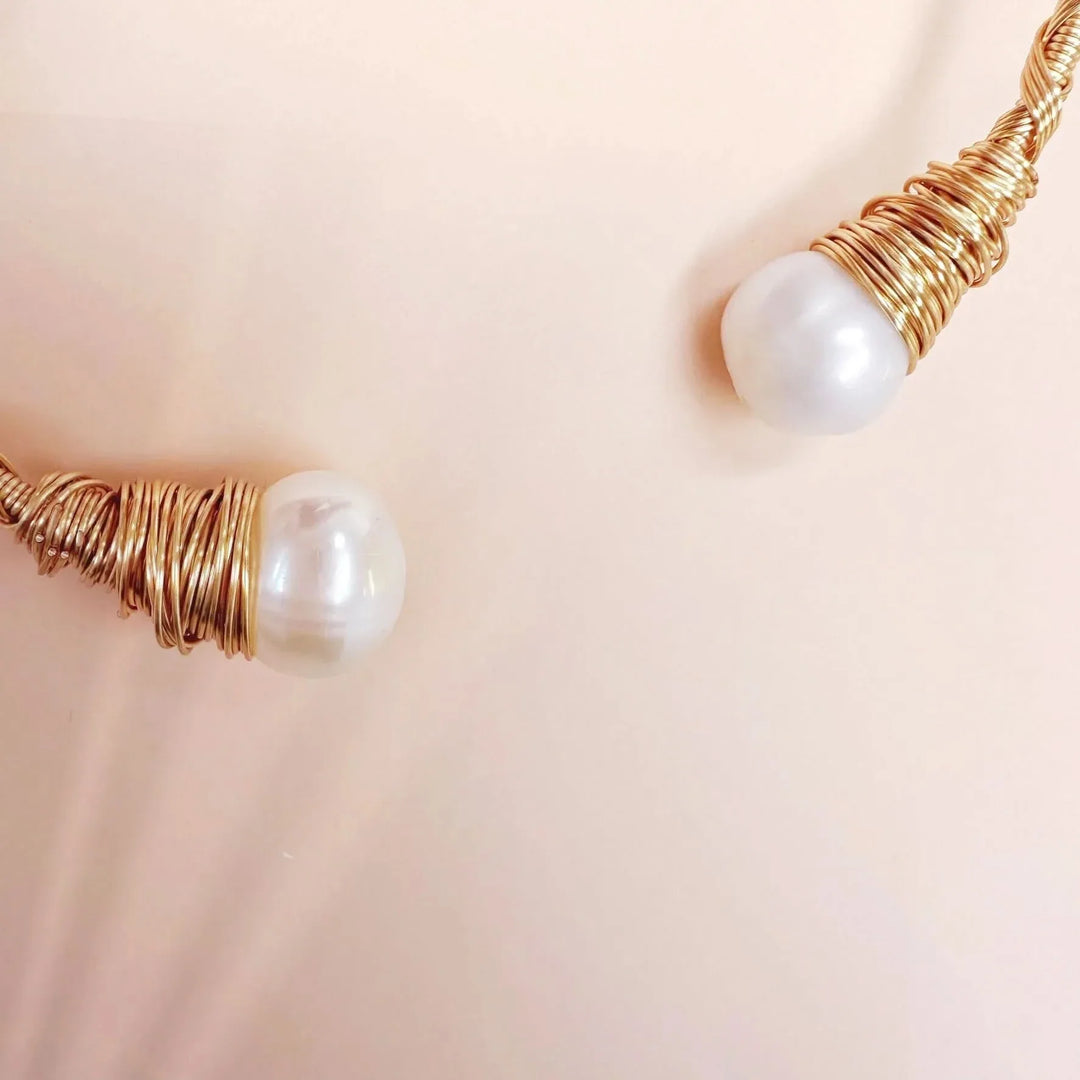 Gold Treads Baroque Pearls Bracelet