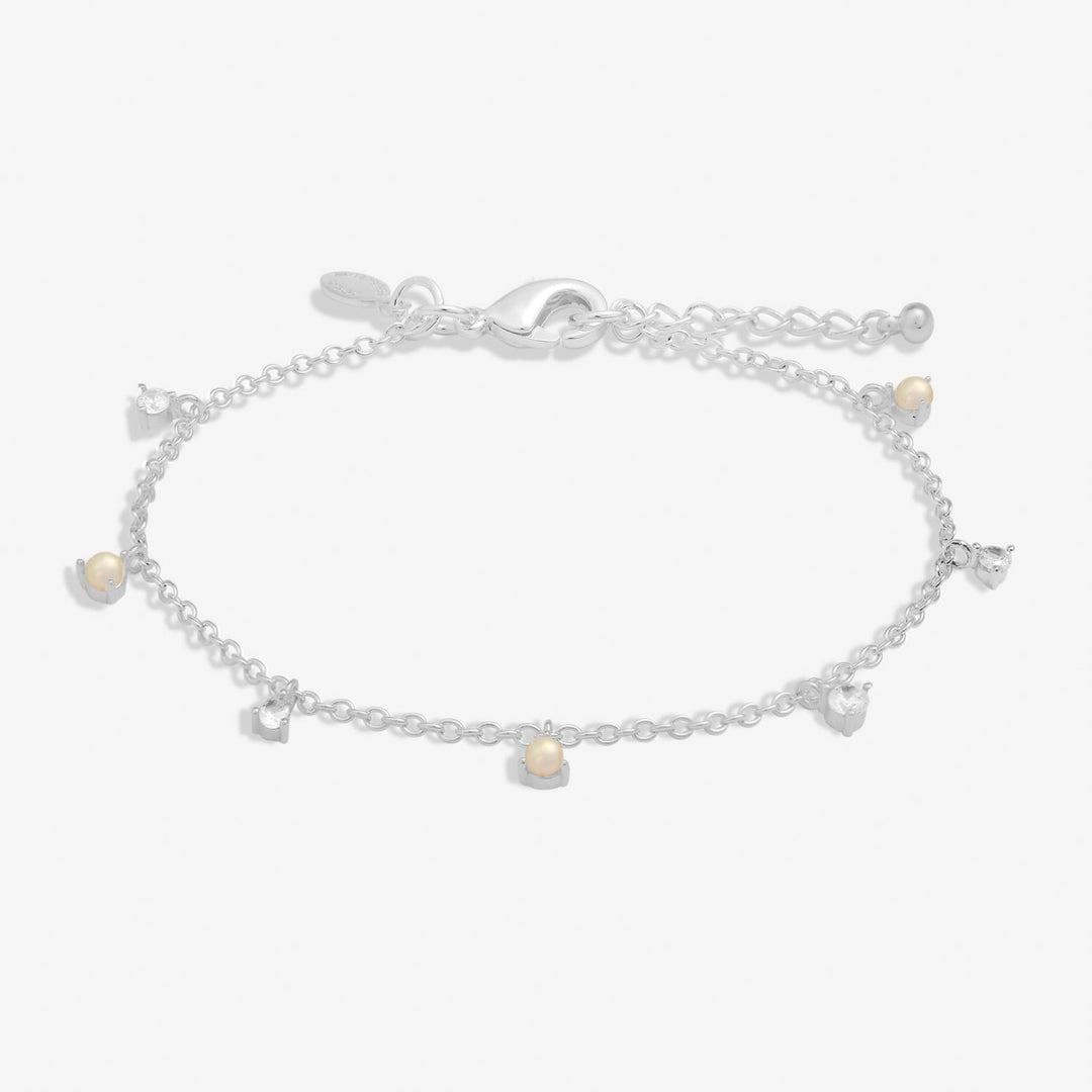 Halo Pearl Cubic Zirconia & Pearl Charms Silver Plated Bracelet 7837Joma Jewellery7837