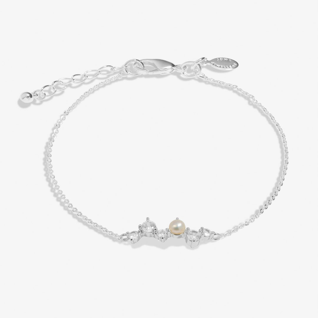 Halo Pearl Cubic Zirconia & Pearl Cluster Silver Plated Bracelet 7835Joma Jewellery7835