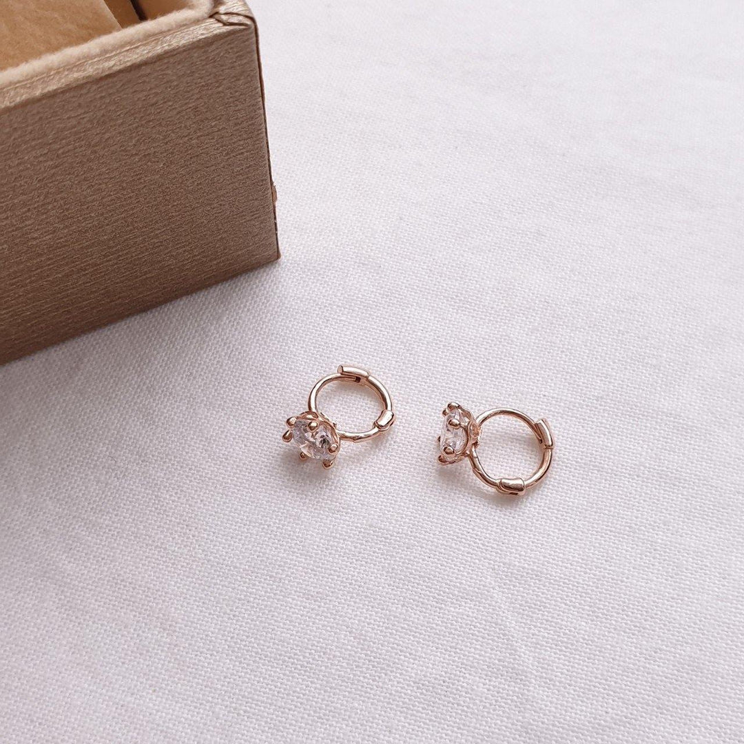 5mm cubic huggie earring-3