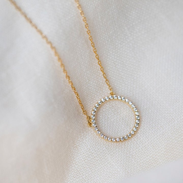 Cubic circle necklace-1
