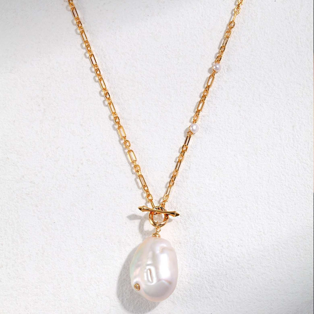 Chunky Vintage Baroque Pearl Chain Necklace