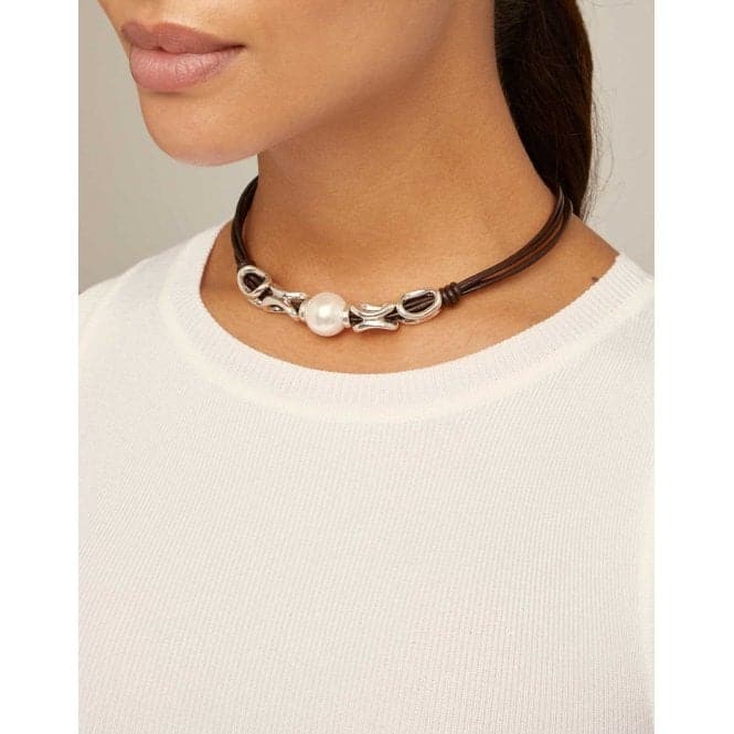 Legend White Leather Pearl Shell NecklaceUNOde50COL1829MARMTL0U