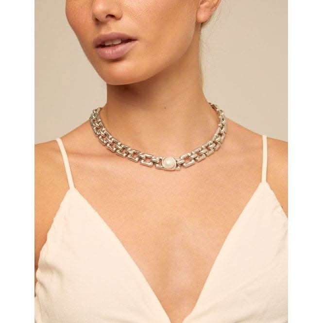 Linda White Metal Pearl Shell NecklaceUNOde50COL1769BPLMTL0U
