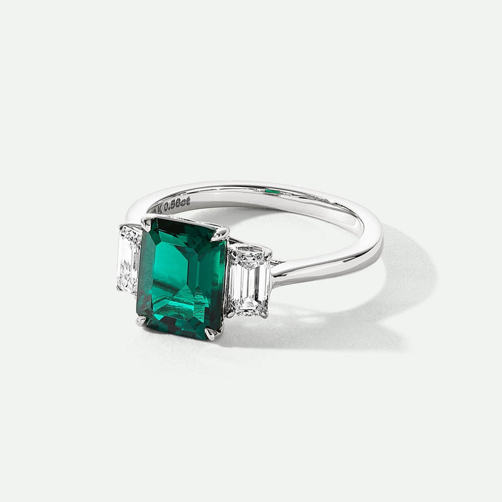 Murphy | 18ct White Gold Created Emerald and Lab Grown Diamond RingCreated BrillianceBA0073095 - O