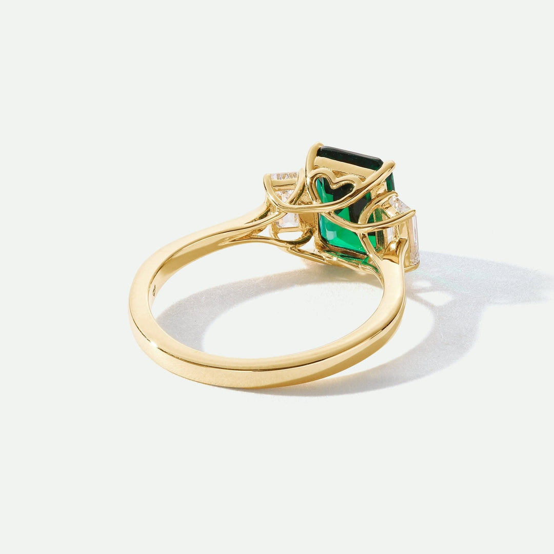 Murphy | 18ct Yellow Gold Created Emerald and Lab Grown Diamond RingCreated BrillianceBA0073131 - O