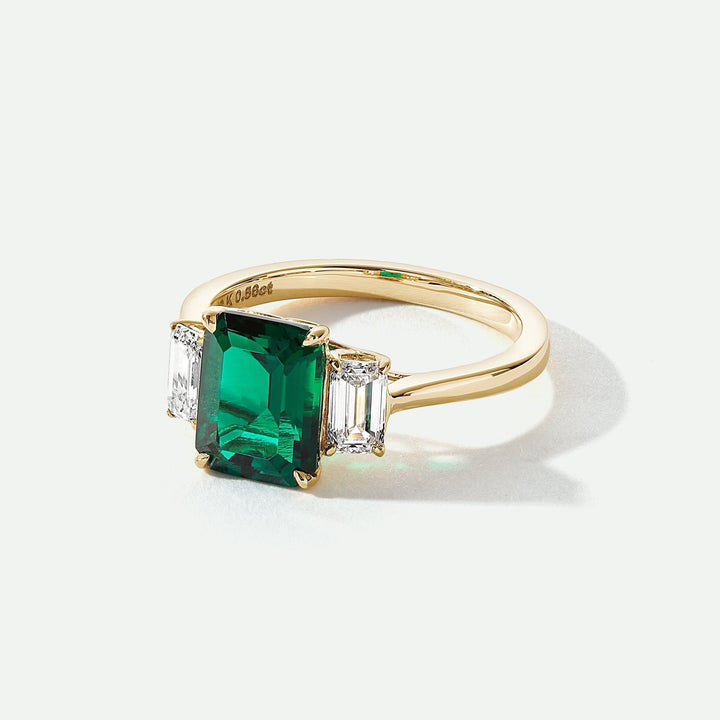 Murphy | 18ct Yellow Gold Created Emerald and Lab Grown Diamond RingCreated BrillianceBA0073131 - O