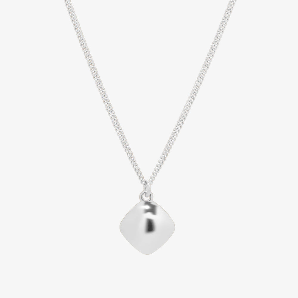Circle pendant necklace