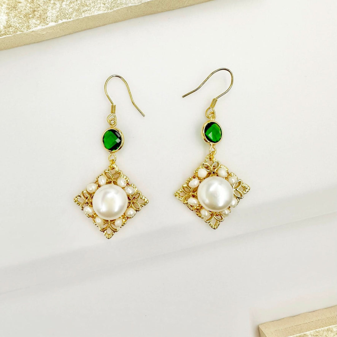 Green gem Dangle Pearl Earrings