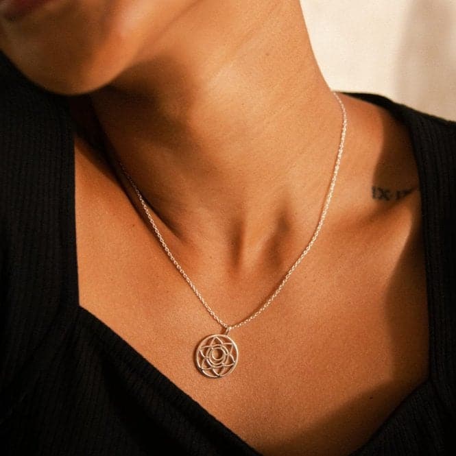 Sacral Chakra Silver Necklace NCHK3002DaisyNCHK3002