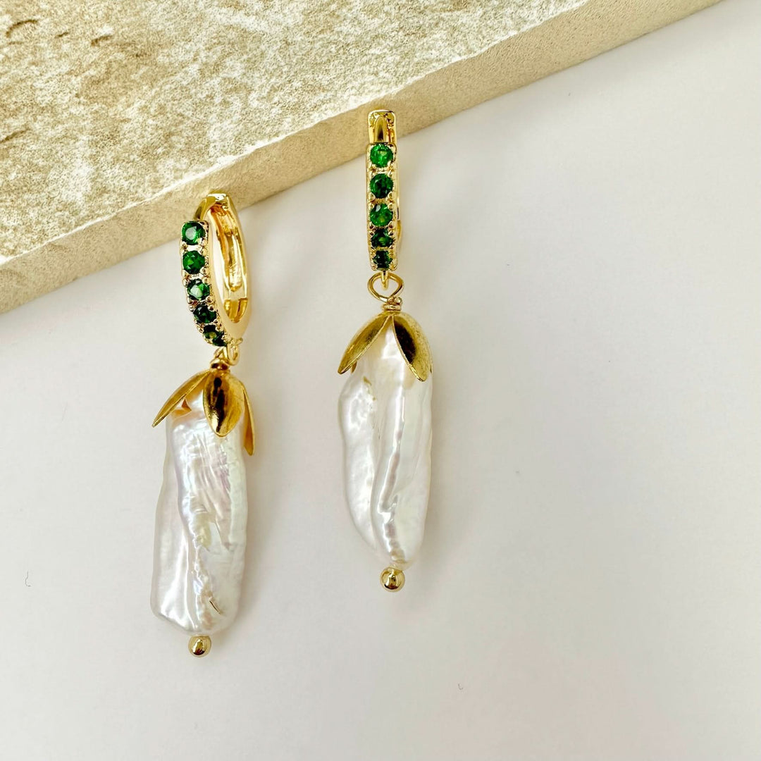 Green Diamond Huggie Baroque pearl Earrings