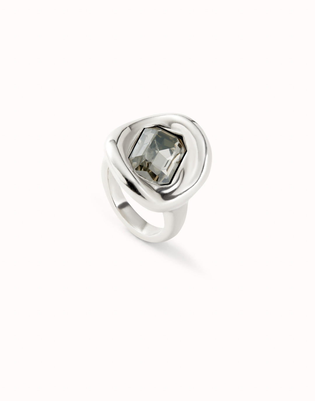 Sterling Silver Plated Faceted Crystal Grey Ring ANI0826GRSMTLUNOde50ANI0826GRSMTL12