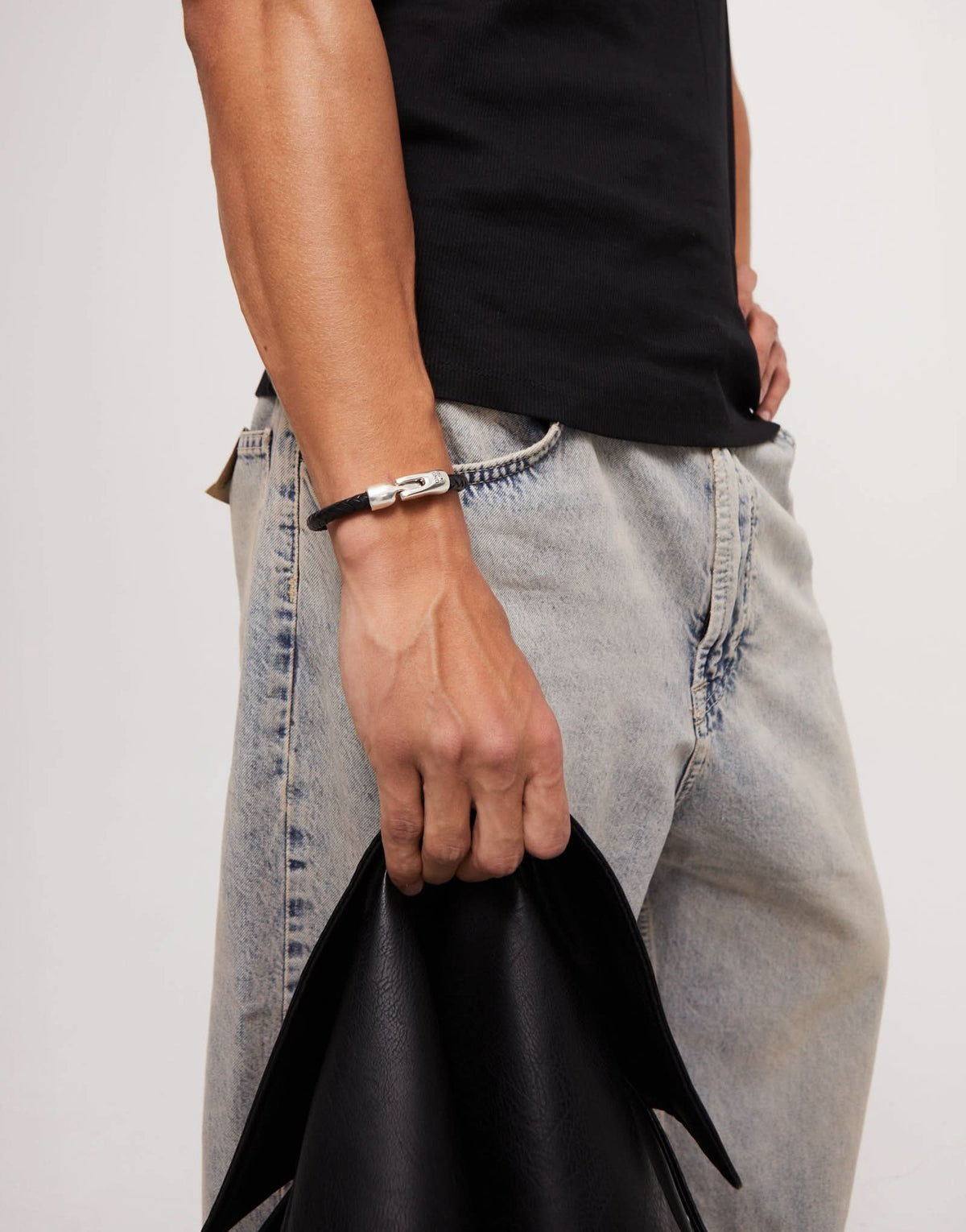 Sterling Silver Plated Ser Natural Black Bracelet PUL2460NGRMTLXUNOde50PUL2460NGRMTLXL