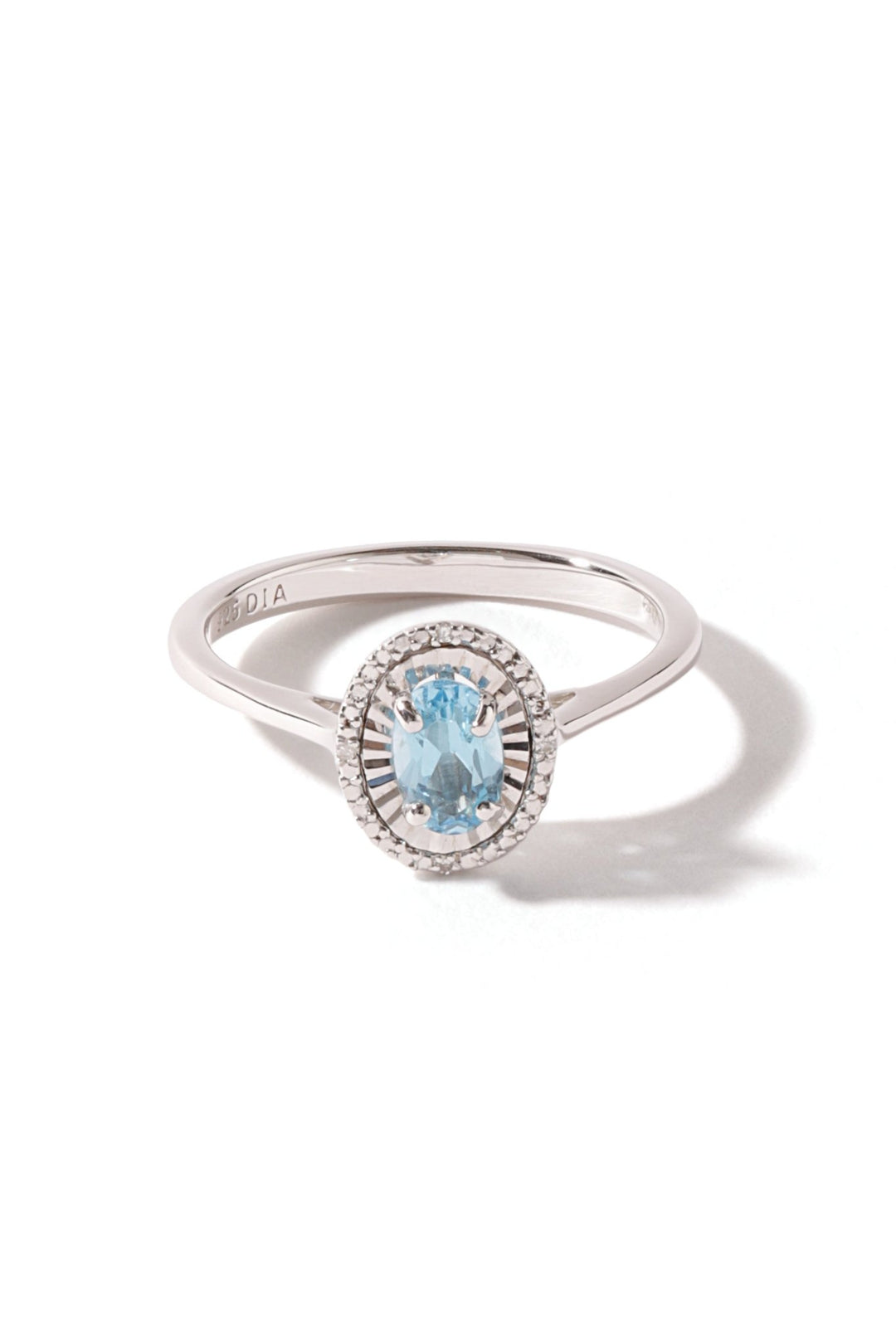 Sterling Silver Swiss Blue Topaz and Diamond Oval RingThe Fine CollectiveBA0054082 - K