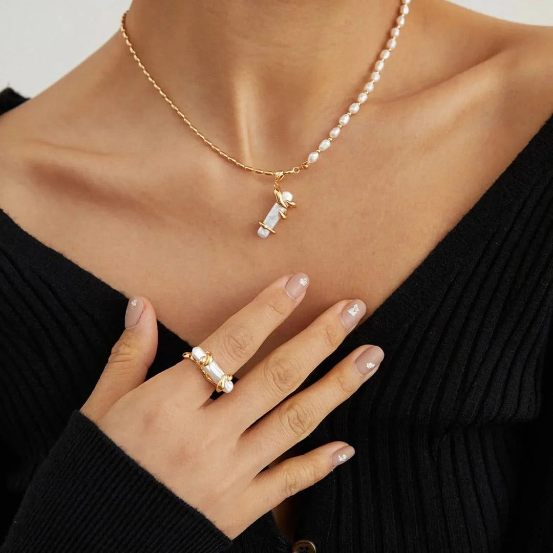 Stick Baroque Pearl Ring