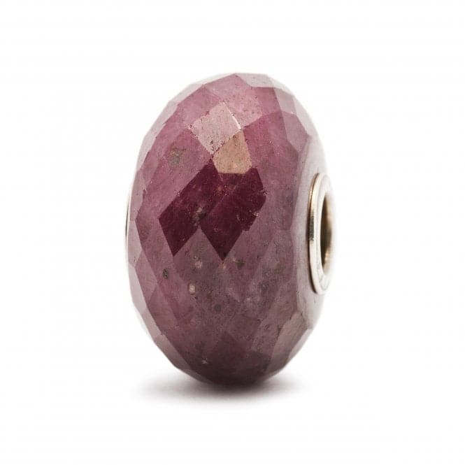 Trollbeads Ruby With Silver Core TSTBE - 30003TrollbeadsTSTBE - 30003