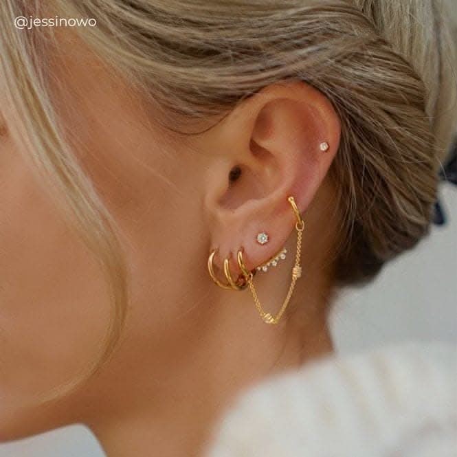 Yellow Gold Zirconia Single Ear Stud - Small H2147 - 414 - 14Thomas Sabo Charm Club CharmingH2147 - 414 - 14
